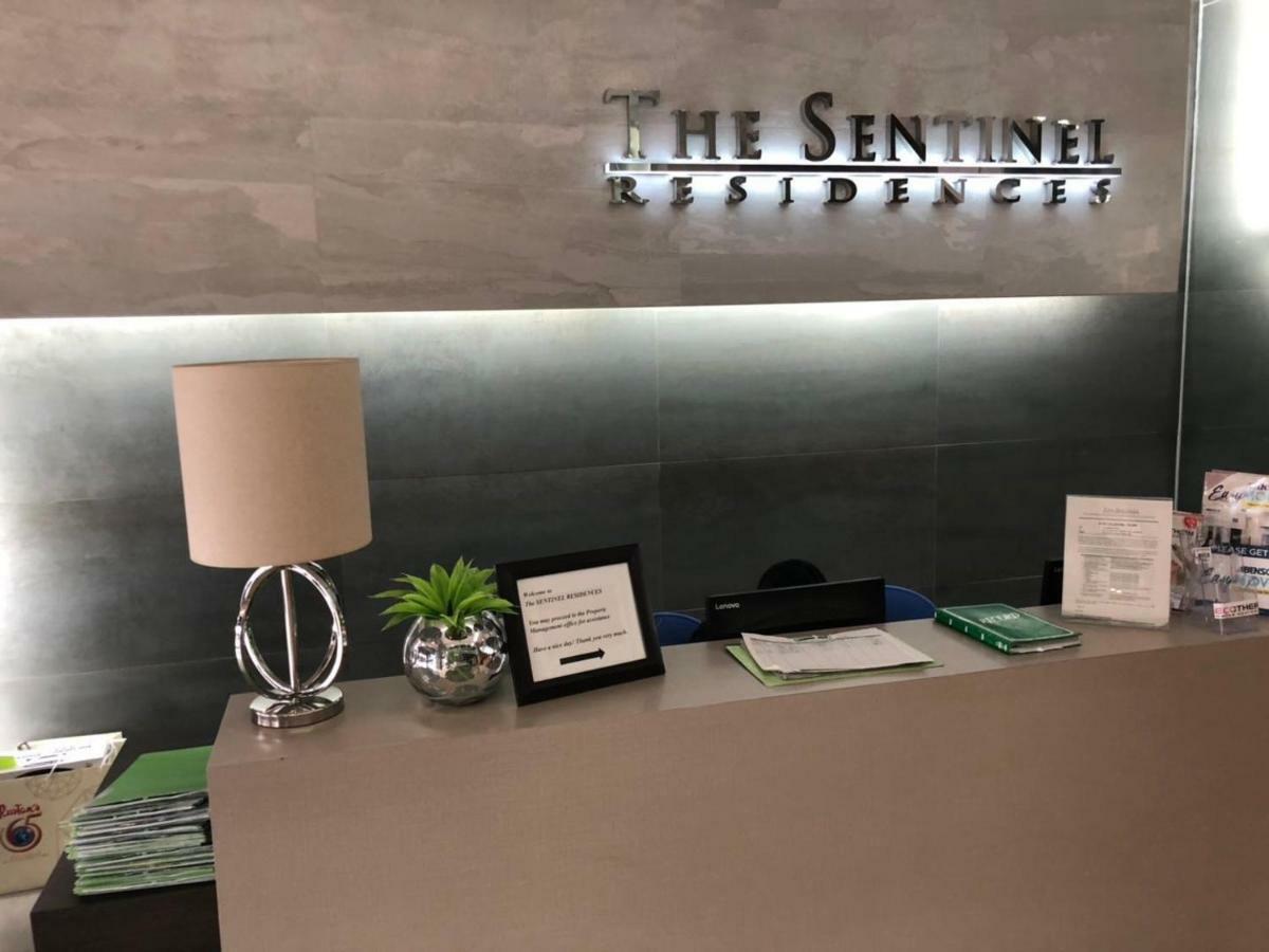 The Sentinel Residences Suite Manila Exterior foto