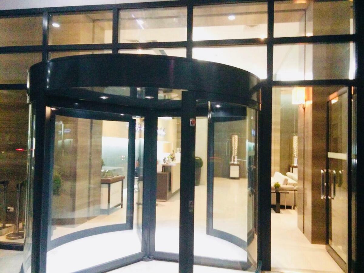 The Sentinel Residences Suite Manila Exterior foto
